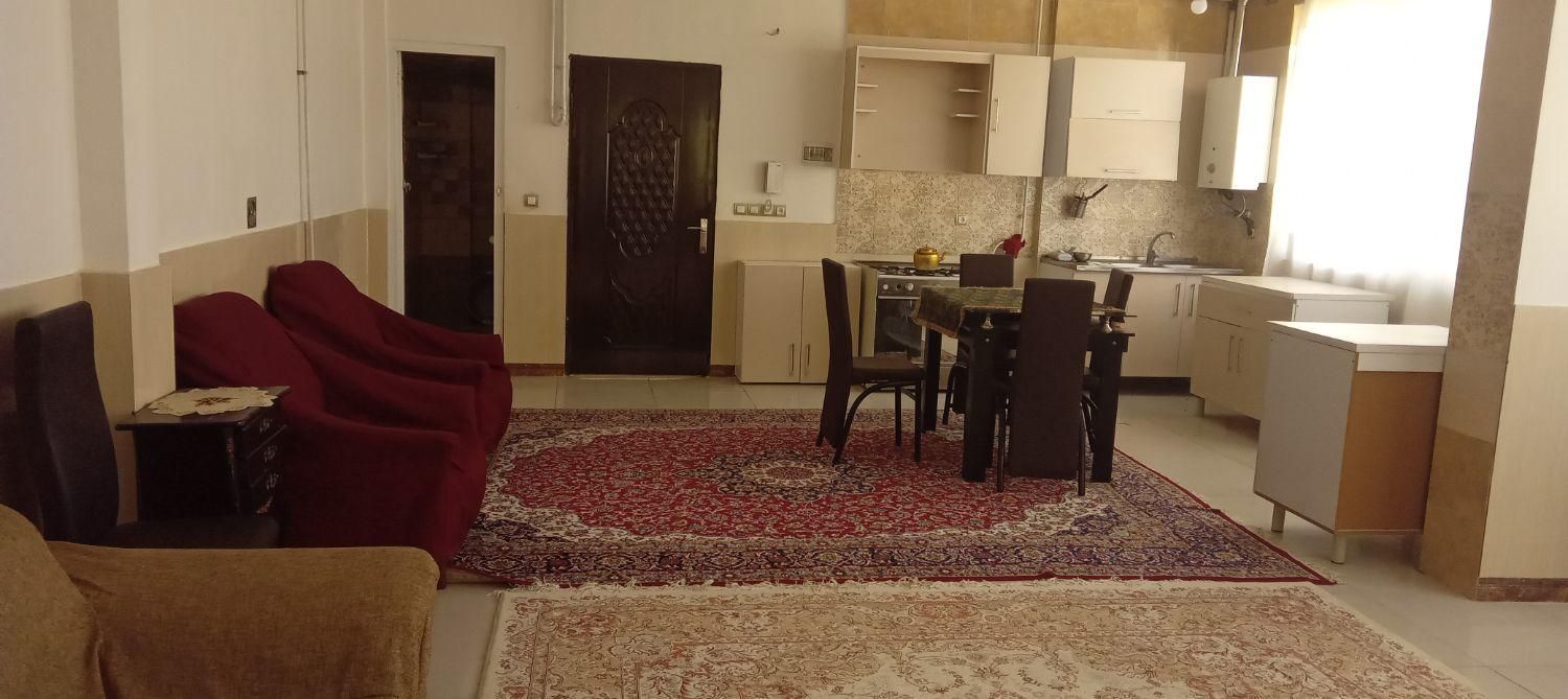 سوییت دوخوابه تمیز ۱۰۰متری|اجارهٔ کوتاه‌مدت آپارتمان و سوئیت|کرمانشاه, |دیوار