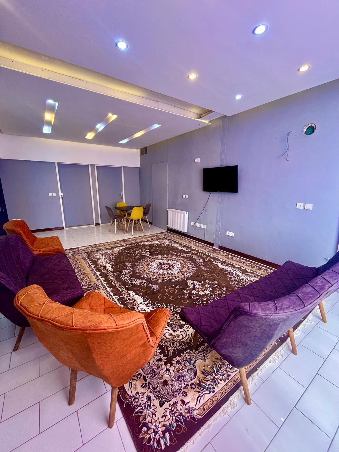 سوییت آپارتمان مبله چندقدمی رودخانه|اجارهٔ کوتاهمدت آپارتمان و سوئیت|اصفهان, باغ دریاچه|دیوار