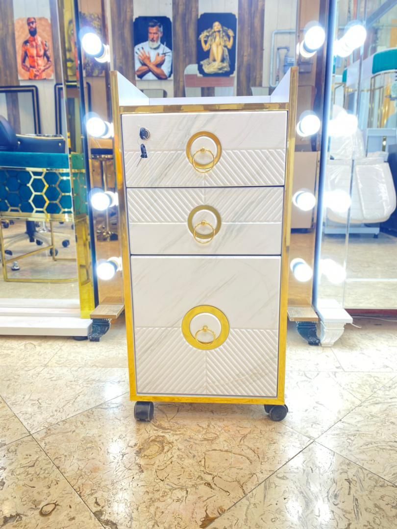 میز رنگ چوبی و فلزی پنج کشو|آرایشگاه و سالن‌های زیبایی|تبریز, |دیوار