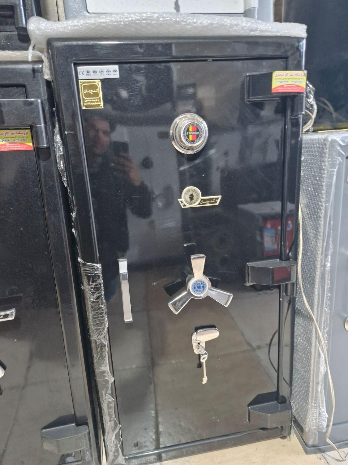 گاوصندوق گنج بان گاو صندوق آلیاژی متفاوت کد ۷۰kR|ابزارآلات|تبریز, |دیوار