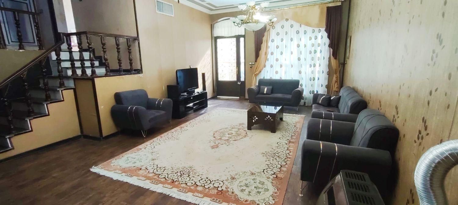 اجاره روزانه/هفتگی آپارتمان مبله دو خوابه دوبلکس|اجارهٔ کوتاهمدت آپارتمان و سوئیت|صدرا-فارس, فاز ۱|دیوار