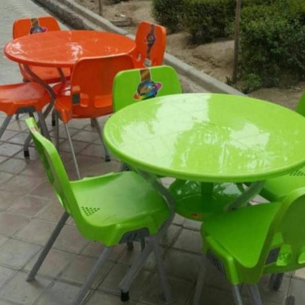 میز و صندلی ناهارخوری غذاخوری پلاستیکی ناصر|میز و صندلی غذاخوری|تهران, خرمشهر|دیوار