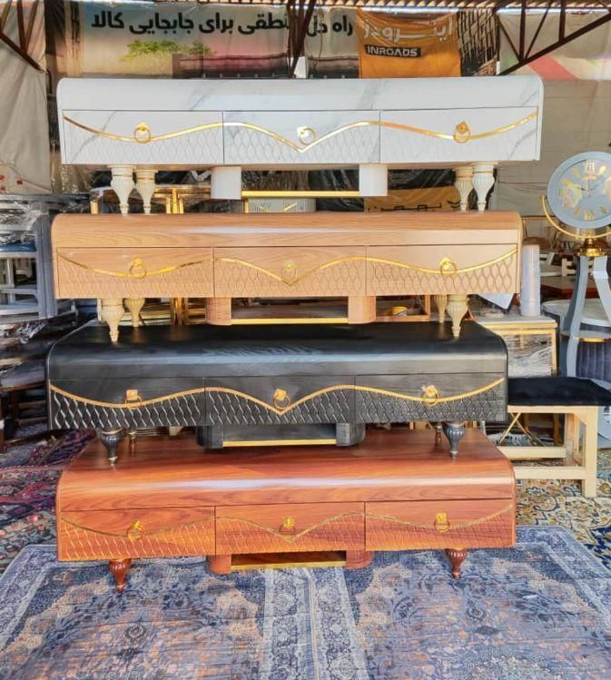 همه مدل میز تلویزیون سایز بزرگ 160 سانتی بغل گرد|میز تلویزیون|شیراز, وزیرآباد|دیوار