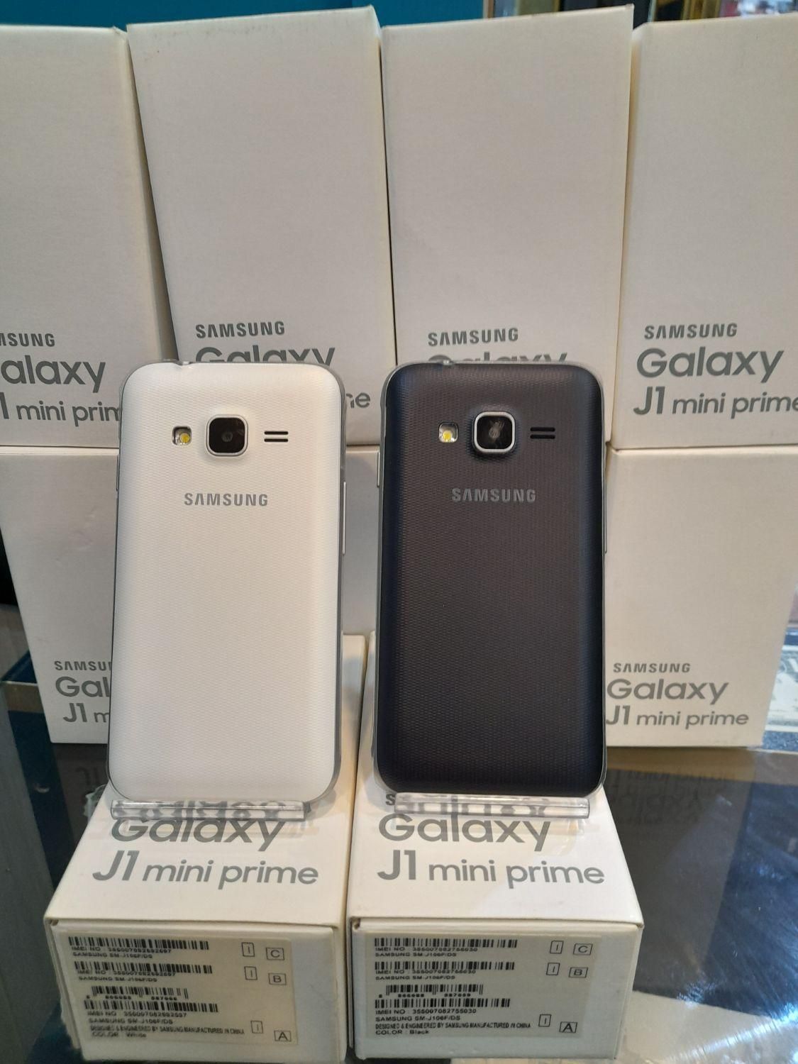 گوشی موبایل آکبندلمسی سامسونگmini Galaxy J1 و|موبایل|تهران, مجیدیه|دیوار