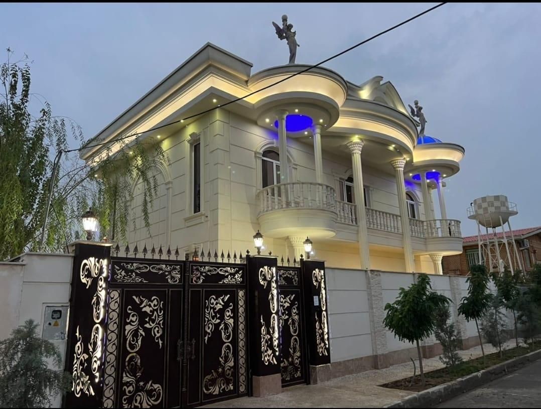 عمارت سفید|اجارهٔ کوتاه‌مدت ویلا و باغ|کرج, فاز ۲ مهرشهر|دیوار