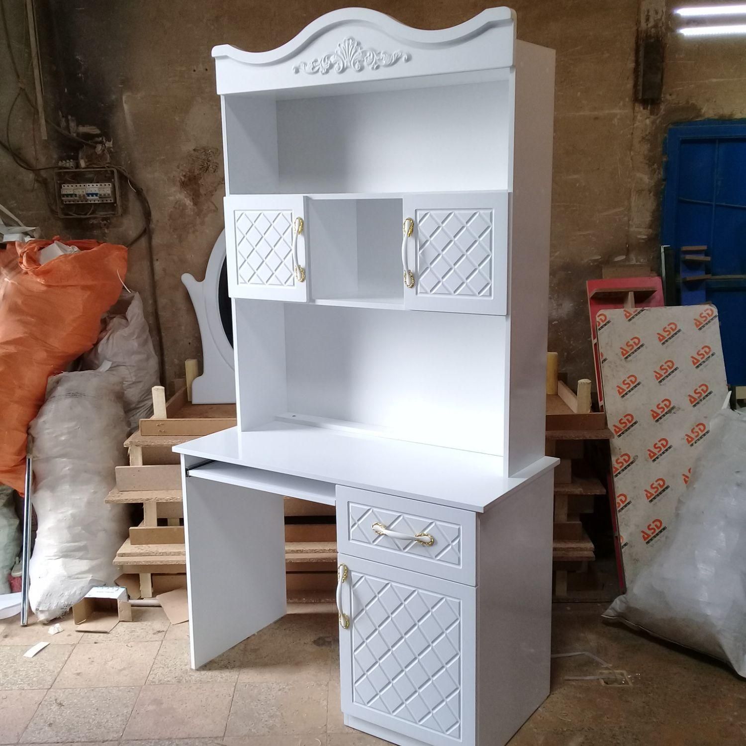 میز تحریر با کتابخانه ام دی اف وکیوم سفید|میز تحریر و کامپیوتر|تبریز, |دیوار