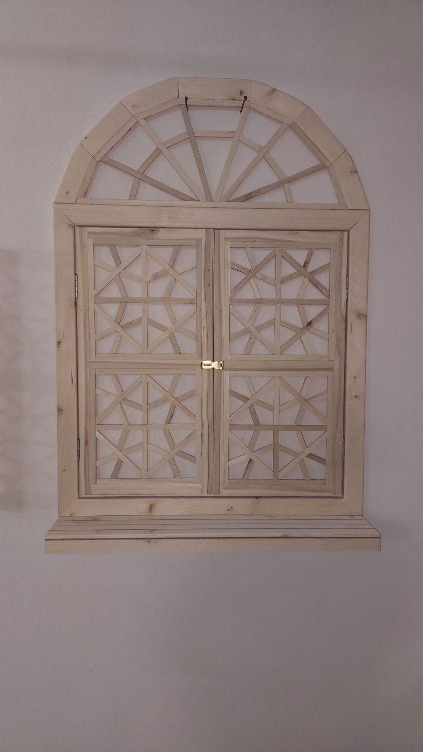 پنجره سنتی چوبی طرح محراب|صنایع دستی و سایر لوازم تزئینی|سبزوار, شهرک جهاد|دیوار