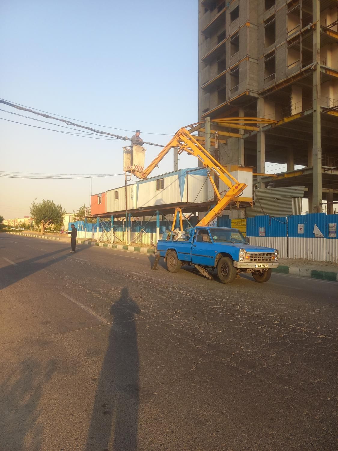 اجاره جرثقیل بالابر نیسان وانت سبددار نفربر لجور|خدمات حمل و نقل|تهران, نارمک|دیوار