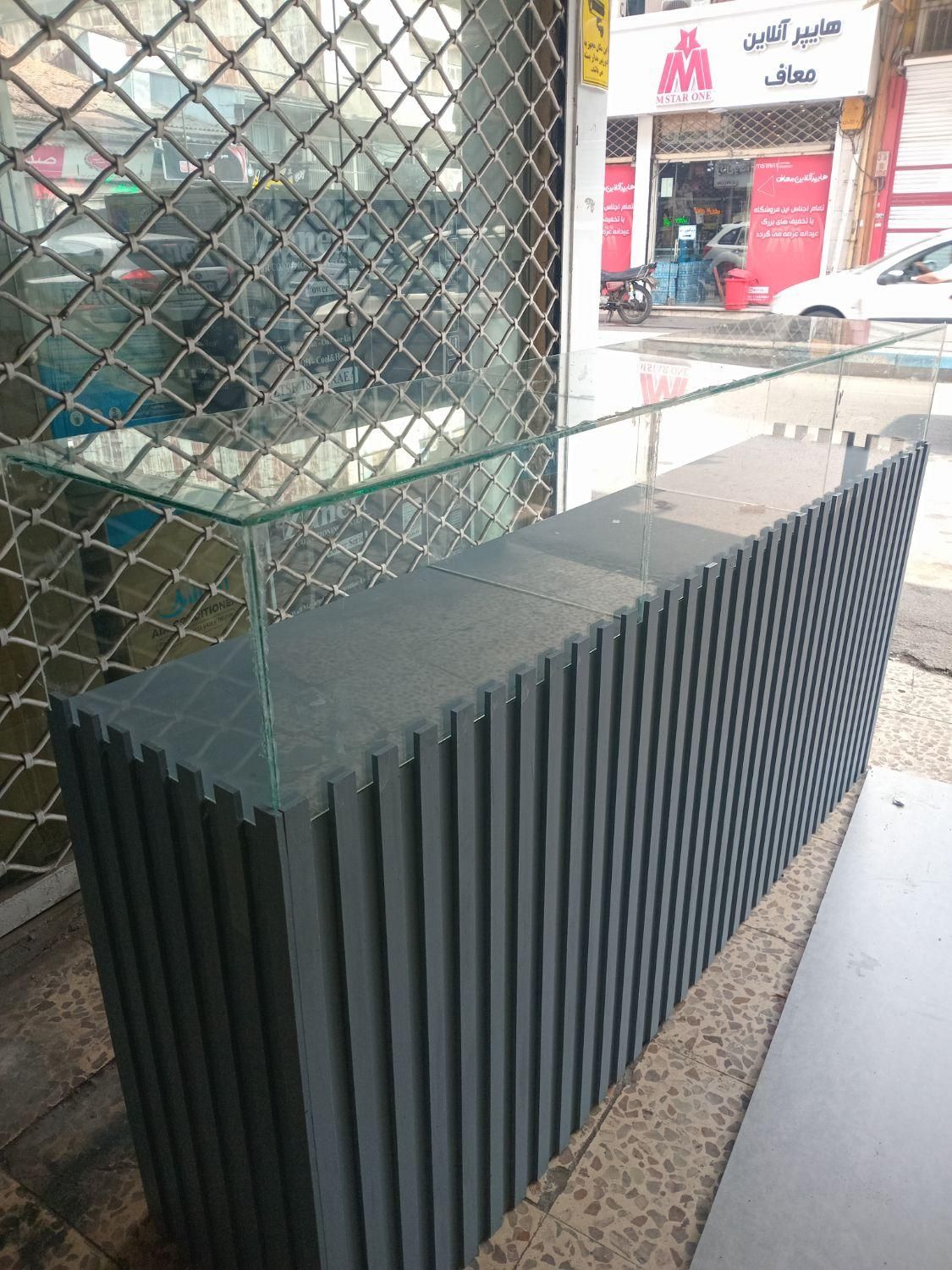 7780به قیمت درب کارخانه رگال مبرهن|فروشگاه و مغازه|رشت, استادسرا|دیوار