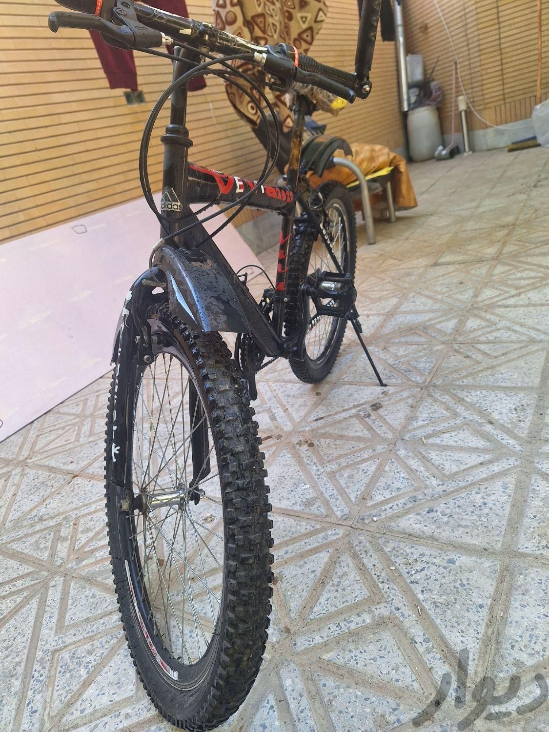 دوچرخه نونو|دوچرخه، اسکیت، اسکوتر|اصفهان, آبشار|دیوار