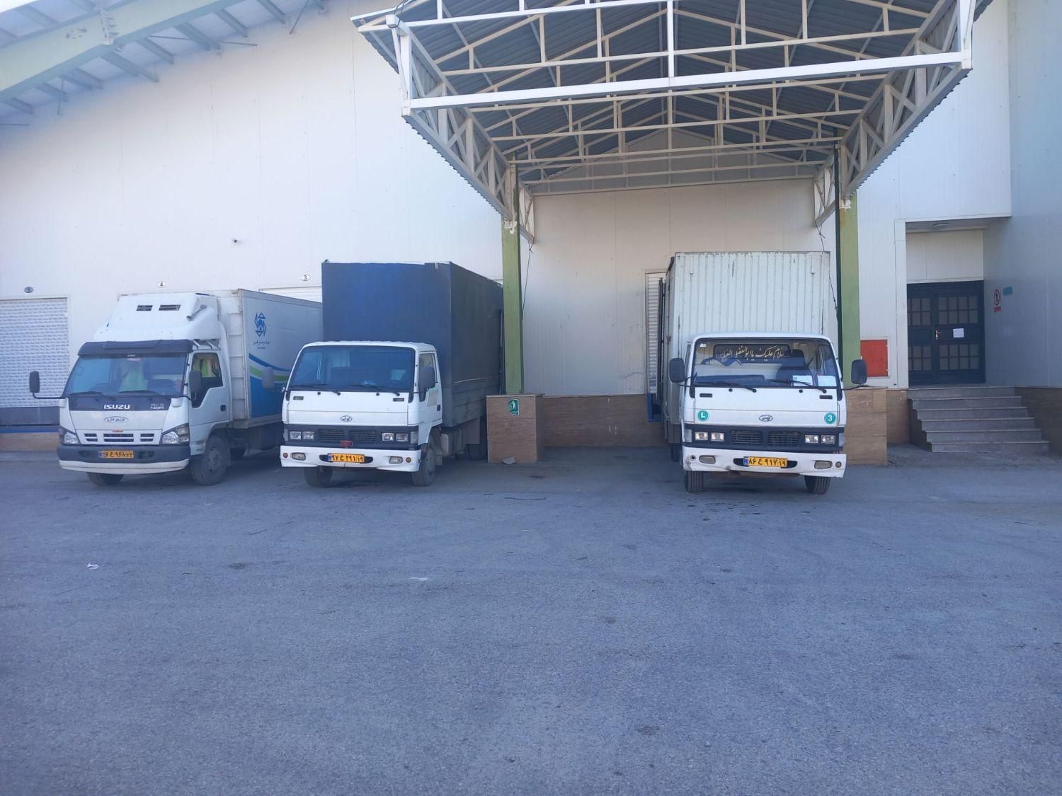 باربری حمل و نقل زیتون با خاور۶متری کارگر ماهر|خدمات حمل و نقل|کرمانشاه, |دیوار