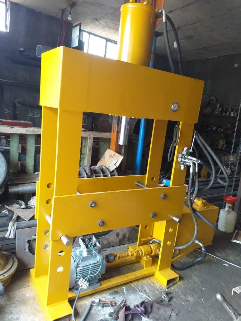 پرس هیدرولیک جک هیدرولیک یونیت هیدرولیک|ماشینآلات صنعتی|تبریز, |دیوار