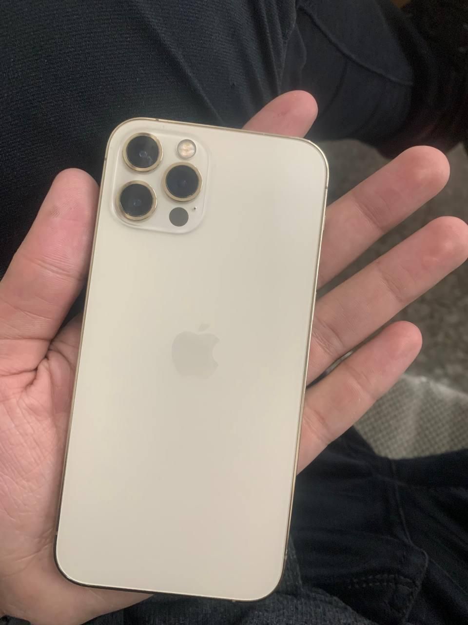 اپل iPhone 12 Pro با حافظهٔ ۱۲۸ گیگابایت|موبایل|کرمان, |دیوار