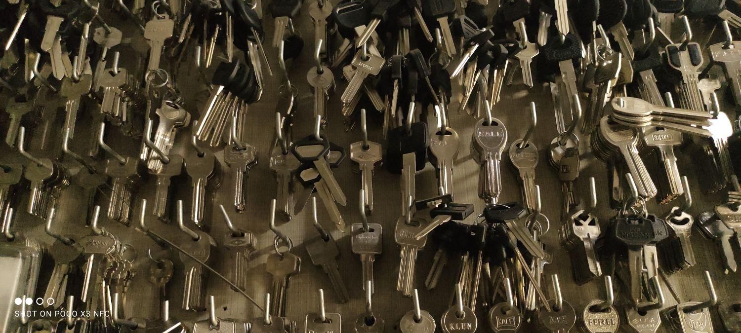 کلیدسازی وقفل سازی|خدمات پیشه و مهارت|قزوین, |دیوار