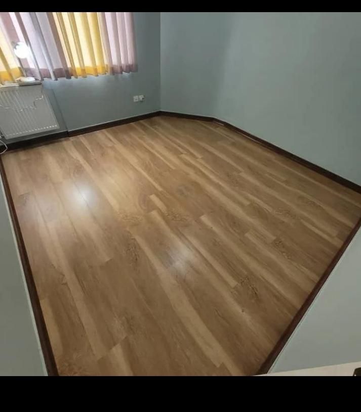 نصاب پارکت لمینت قرنیز کفپوش دیوار پوش ترمود|خدمات پیشه و مهارت|تهران, هروی|دیوار