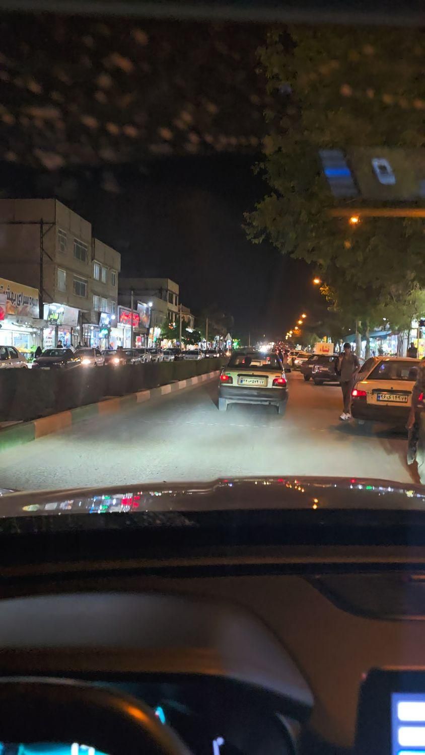 فروش زمین ۱۲۵مترباموقعیت تجاری کشمیری مهرگان رسالت|فروش زمین و ملک کلنگی|مشهد, خواجه ربیع|دیوار
