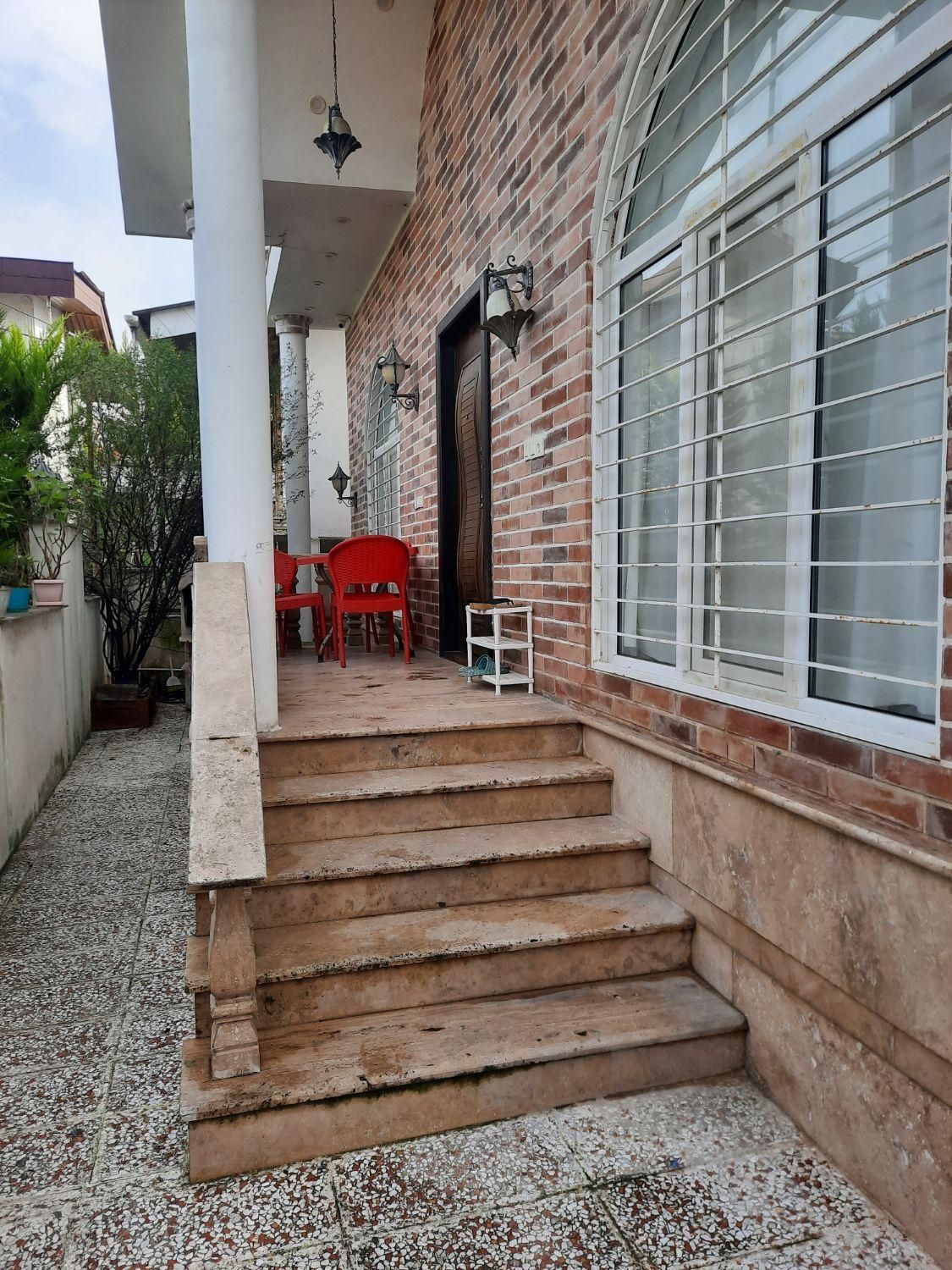 ویلااستخردار دو خوابه شهرکی تمیز و شیک بدون واسطه|اجارهٔ کوتاه‌مدت ویلا و باغ|سلمان‌شهر, |دیوار