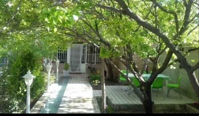 اجاره روزانه باغ ناژوان باغ فردوس|اجارهٔ کوتاه‌مدت ویلا و باغ|اصفهان, بوستان ناژوان|دیوار