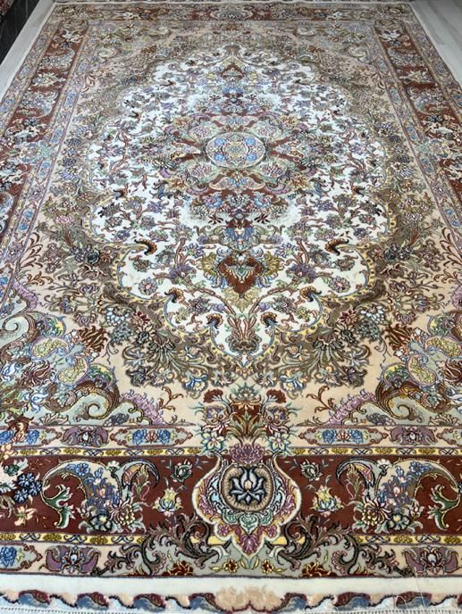 جفت فرش ۹متری دستباف طرح تبریز نوین فر شرایطی|فرش|تهران, دریاچه شهدای خلیج فارس|دیوار