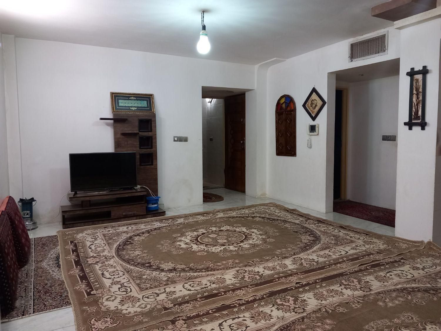 اجاره روزانه/هفتگی/ماهانه|اجارهٔ کوتاه‌مدت آپارتمان و سوئیت|فولادشهر, C3|دیوار
