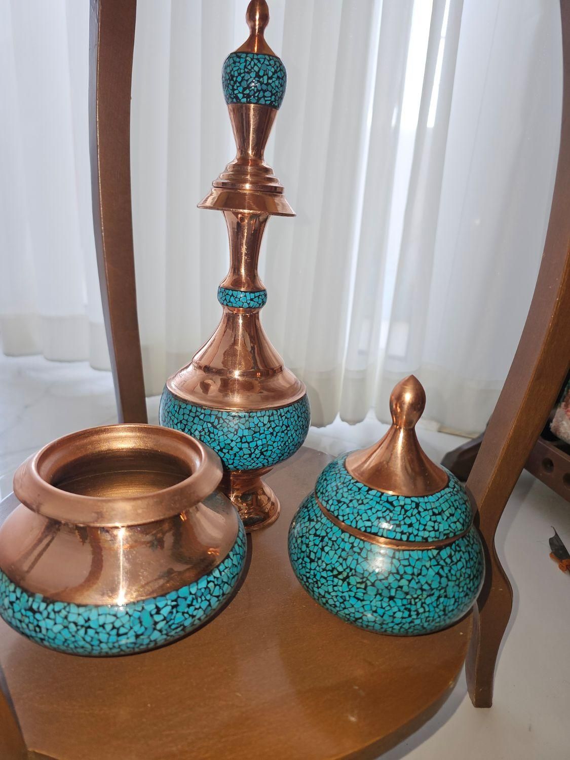 فیروزه کوبی باعیب جزئی فقط هزینه مس|صنایع دستی و سایر لوازم تزئینی|اصفهان, بوستان ناژوان|دیوار