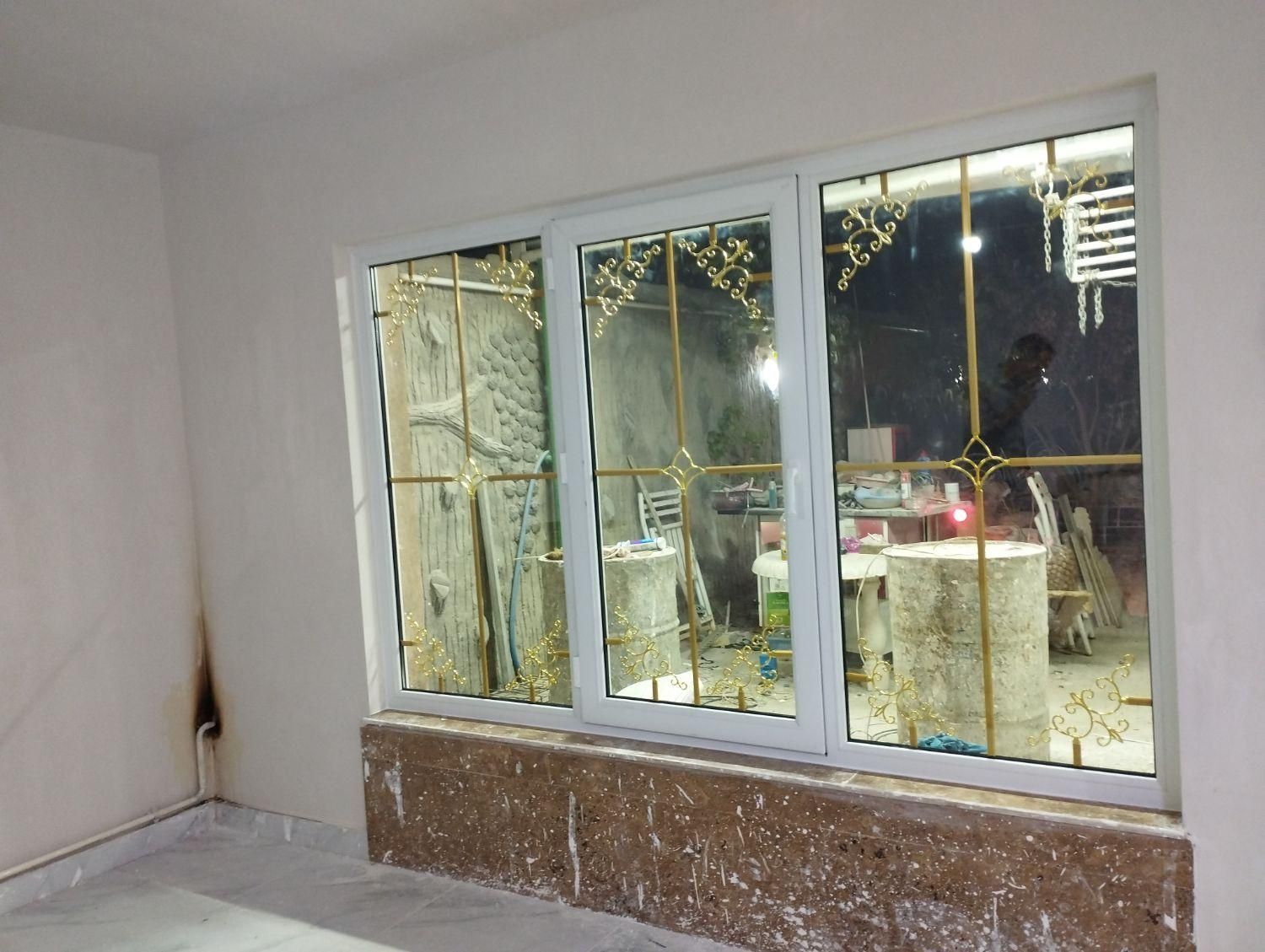 تولیدی درب و پنجره UPVC|مصالح و تجهیزات ساختمان|تبریز, |دیوار