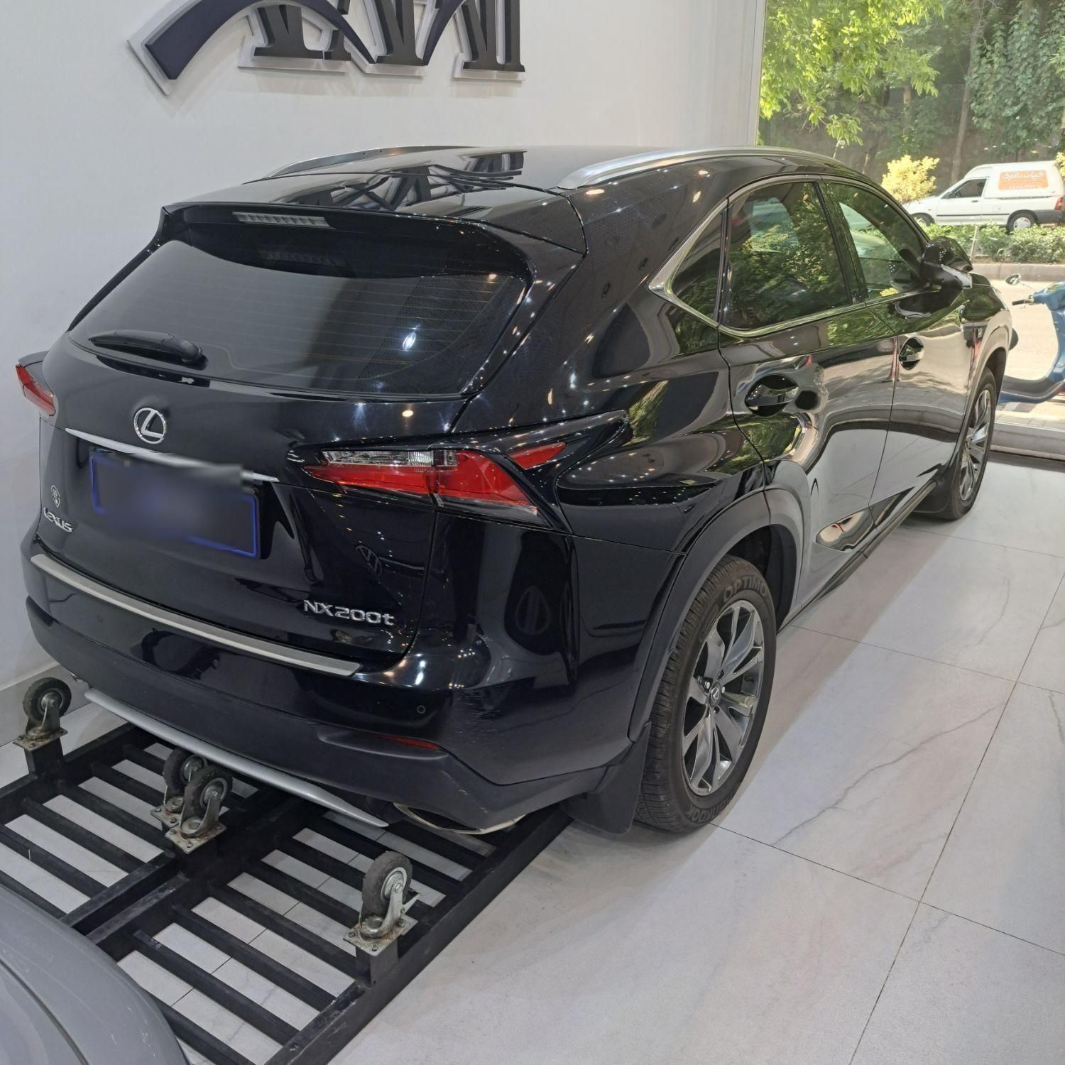 لکسوس NX 200t F، مدل ۲۰۱۶ بیرنگ ۷ کلید فول|خودرو سواری و وانت|تهران, دزاشیب|دیوار