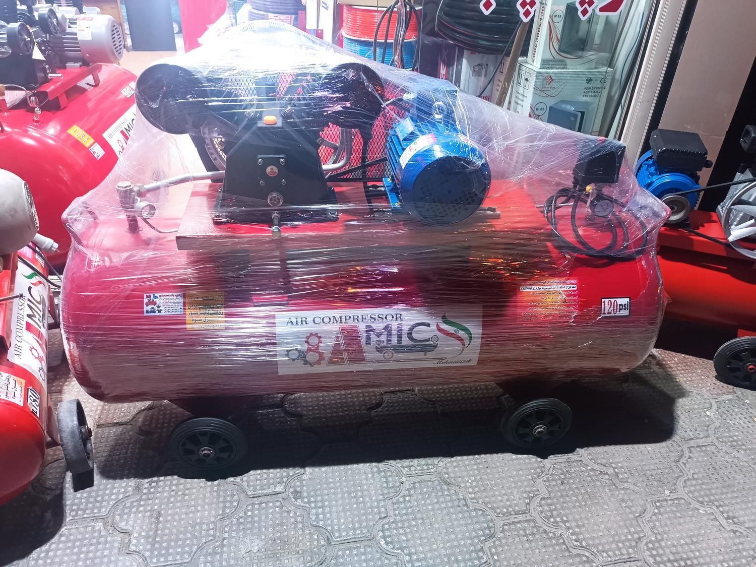 پمپ باد ۴۰۰ لیتری آمیک|ماشینآلات صنعتی|اصفهان, لاله|دیوار