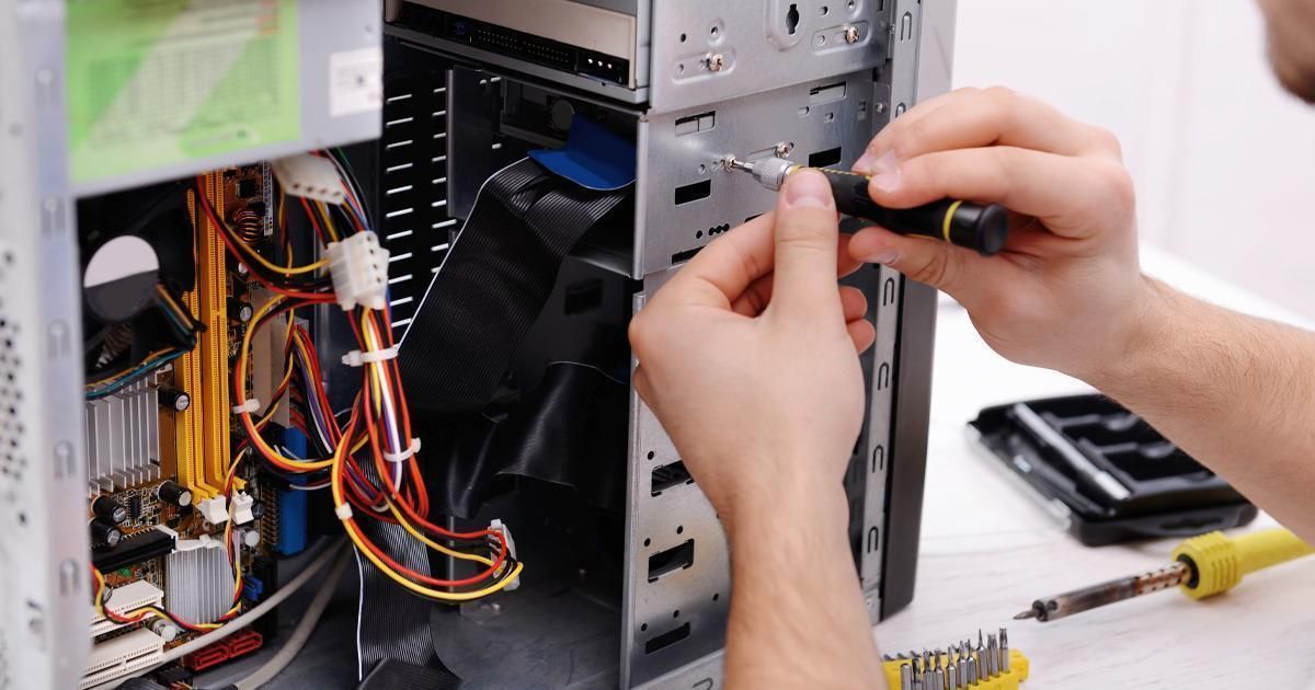 نصب انواع ویندوز و خدمات کامپیوتری درمحل شما|خدمات رایانه‌ای و موبایل|ارومیه, |دیوار