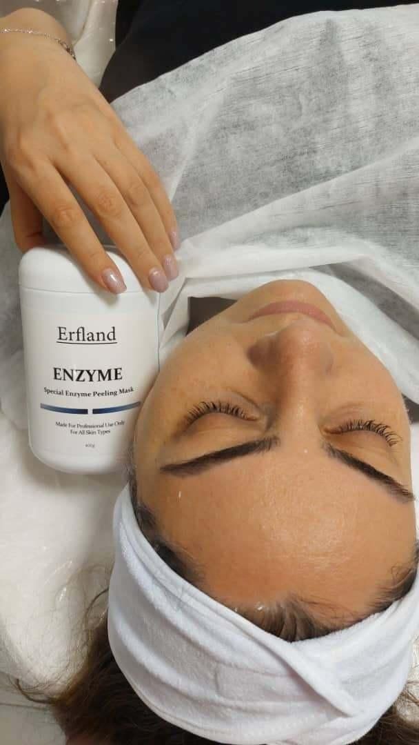 فشیال و پاکسازی تخصصی پوست|خدمات آرایشگری و زیبایی|اصفهان, عسگریه|دیوار