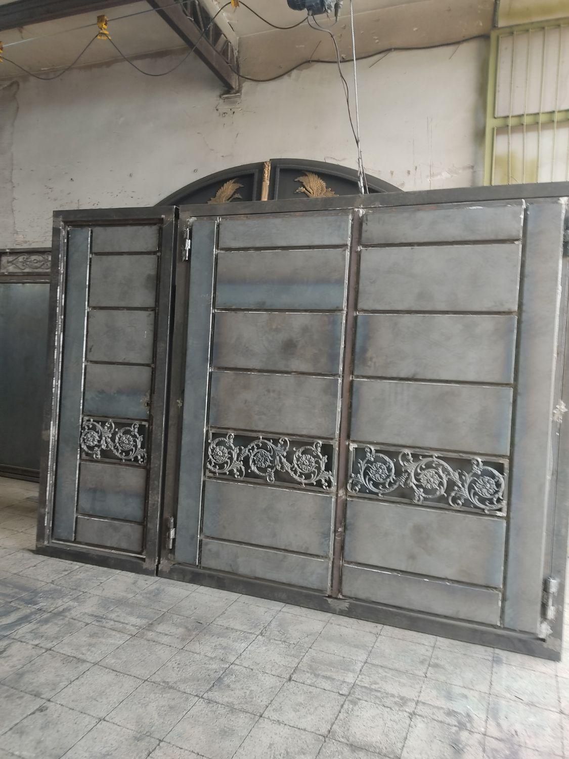 درب فلزی درب حیاطی وباغی پنجره حیاط|مصالح و تجهیزات ساختمان|مشهد, رسالت|دیوار