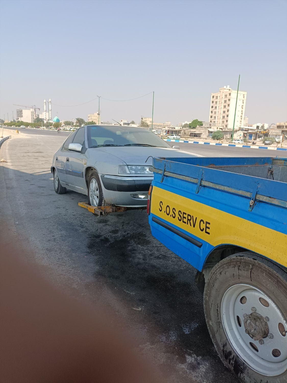 خدمات امداد خودرویدک کش جرثقیل  یدککش خودروبریدکش|خدمات حمل و نقل|بندرعباس, |دیوار