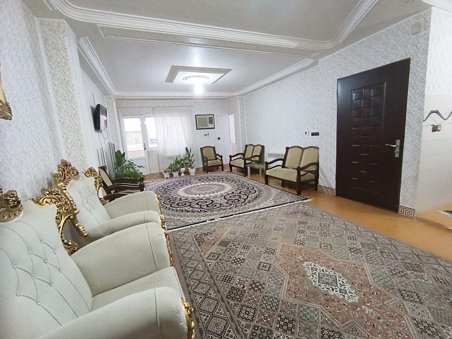 اجاره شبانه آپارتمان در رشت انصاری خ ارشاد|اجارهٔ کوتاه‌مدت آپارتمان و سوئیت|رشت, اسماعیل آباد|دیوار