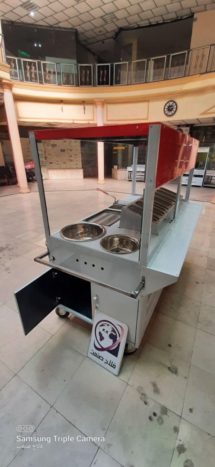 ورق ضخیم با فر اغذیه ساندویچی فلافلی ساندویچ صنعتی سفید|کافیشاپ و رستوران|تهران, شوش|دیوار