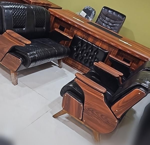 نیمست مبل چستربراق مات کلاسیک مدرن پایه چوبی فلزی|دفتر کار|ارومیه, |دیوار