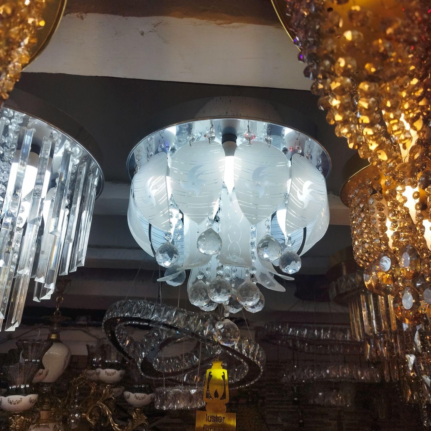 لوستر برگی|لوستر و چراغ آویز|بروجرد, |دیوار