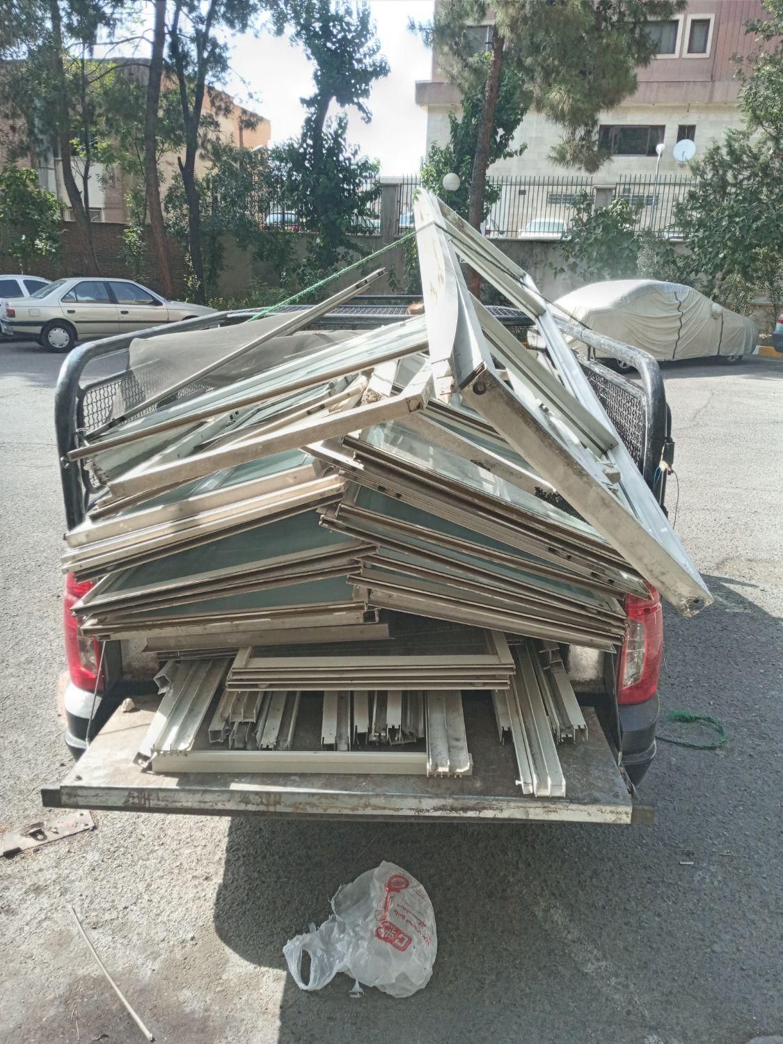 خریدار ضایعات آهن کابینت فلزی خردوریزانبارشیشه|عمده‌فروشی|تهران, سبلان (لشگر)|دیوار