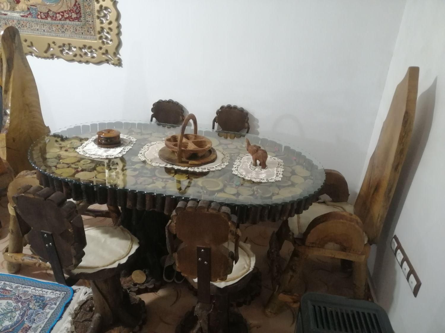 میز نهارخوری با  پوست چرم اصل|میز و صندلی غذاخوری|کوهدشت, |دیوار