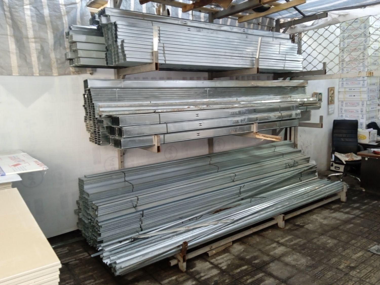 فروش ظرفیت.پالت.برگ گچبرگ سفیدوضدآب متفرقه کی پلاس|مصالح و تجهیزات ساختمان|تهران, پامنار|دیوار