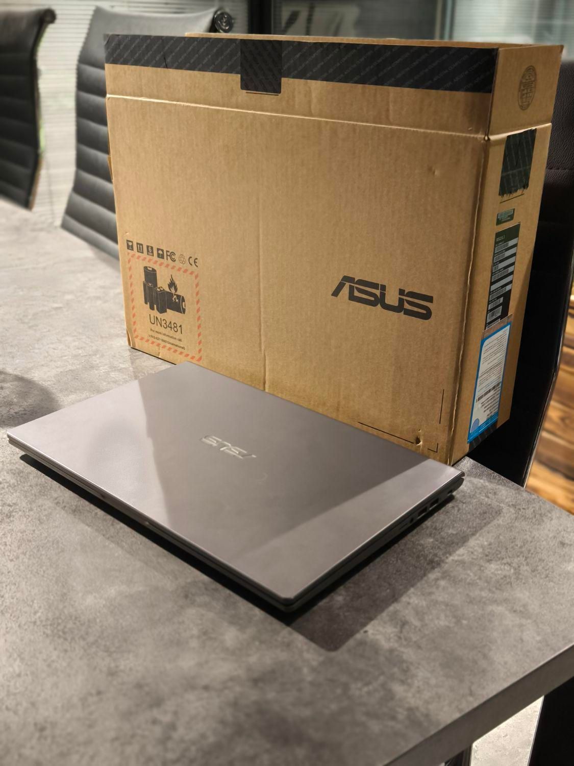 laptop Asus r521j  نوت بوک|رایانه همراه|تهران, میدان ولیعصر|دیوار