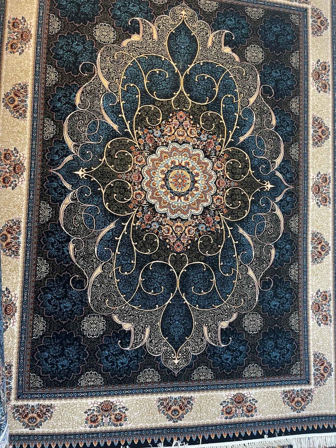 فرش چکاوک ۱۲متر مطهری فرش دیبا|فرش|بیرجند, |دیوار