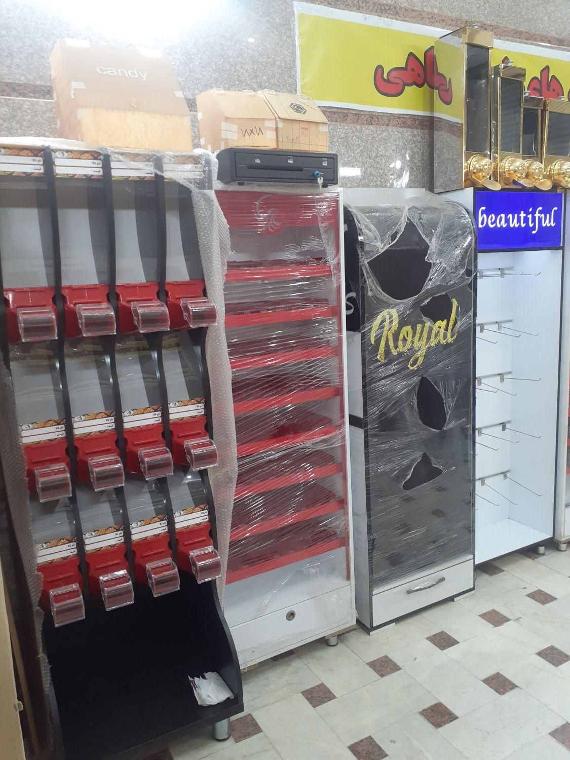 استند / آجیل و خشکبار /قفسه مکانیزه جنس ترک|فروشگاه و مغازه|گرگان, |دیوار