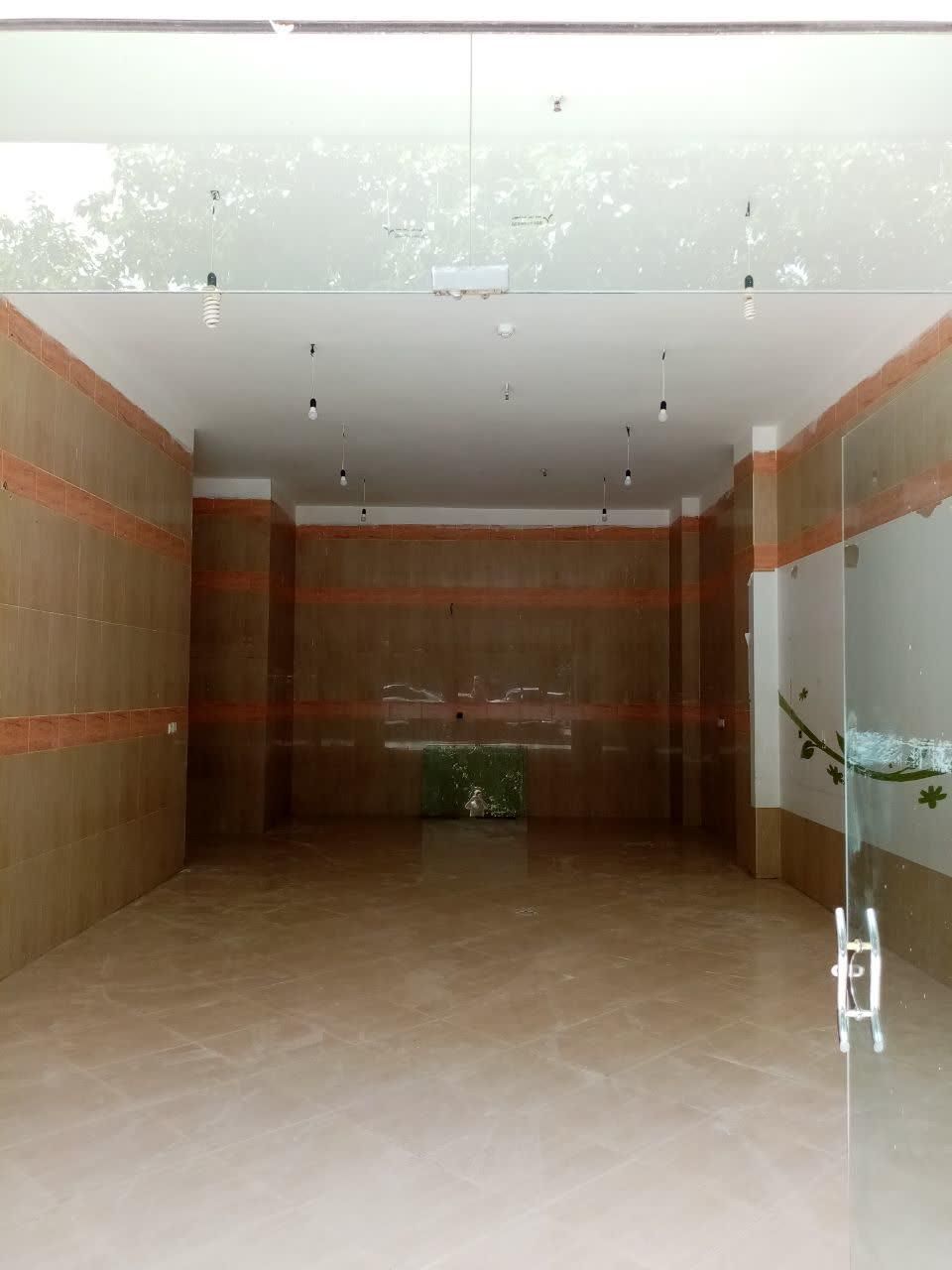 فروش مغازه بسیار بسیار مناسب ۲۴ متری قیمت مناسب|فروش مغازه و غرفه|اصفهان, گرکان|دیوار