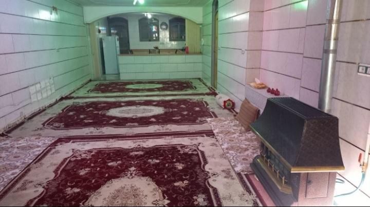 اجاره روزانه/هفتگی/ماهانه سوئیت شهرضا ۸۰ متر|اجارهٔ کوتاهمدت آپارتمان و سوئیت|شهرضا, |دیوار