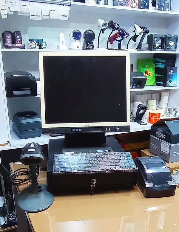 صندوق فروشگاهی ژاپنی fujitso +نرم افزار حسابداری|فروشگاه و مغازه|قم, قلعه یزدیها|دیوار