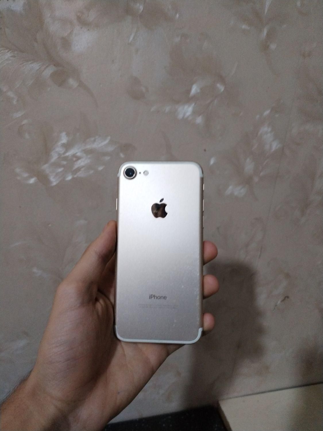 اپل iPhone 7 ۱۲۸ گیگابایت|موبایل|تهران, دولاب|دیوار