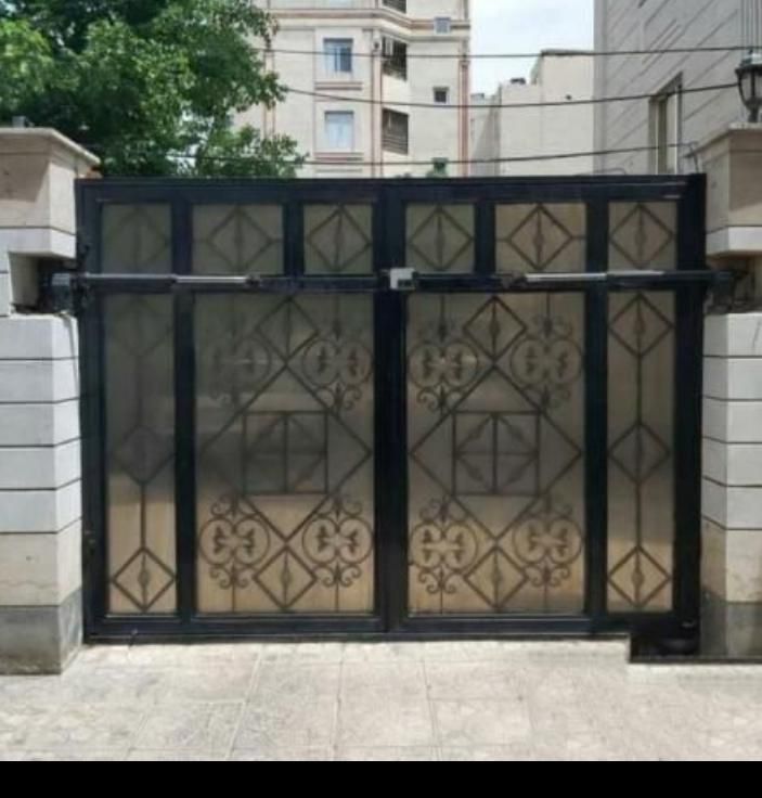 نصب و تعمیر کرکره جک برقی و ریموت|خدمات پیشه و مهارت|سیرجان, |دیوار