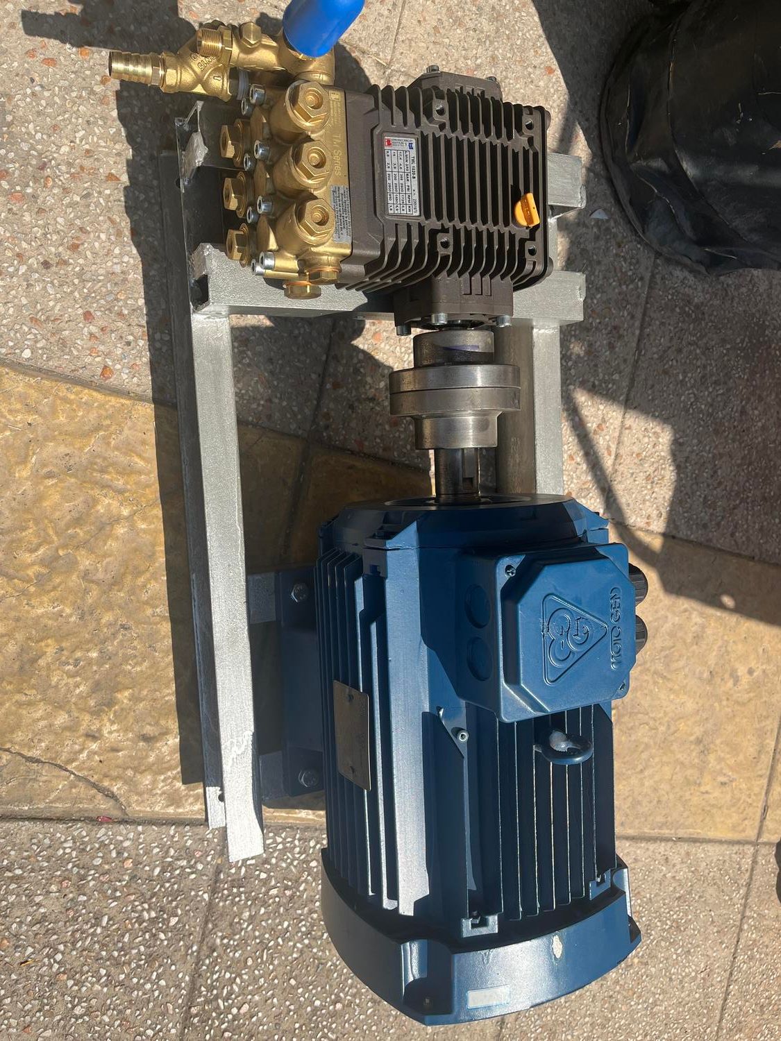 کارواش صنعتی ۲۰۰ بار ۳ فاز|ماشینآلات صنعتی|کرمان, |دیوار