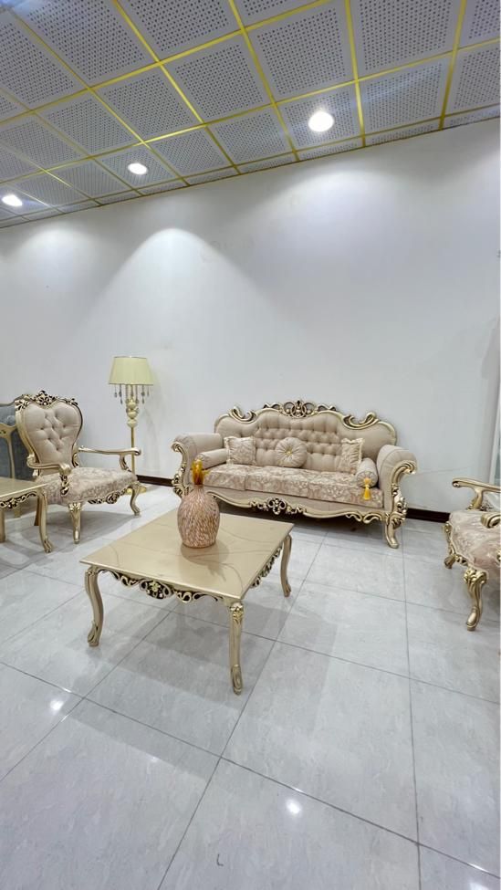 مبل کلاسیک افسون ـ سرای شاهکار|مبلمان خانگی و میز عسلی|یزد, |دیوار