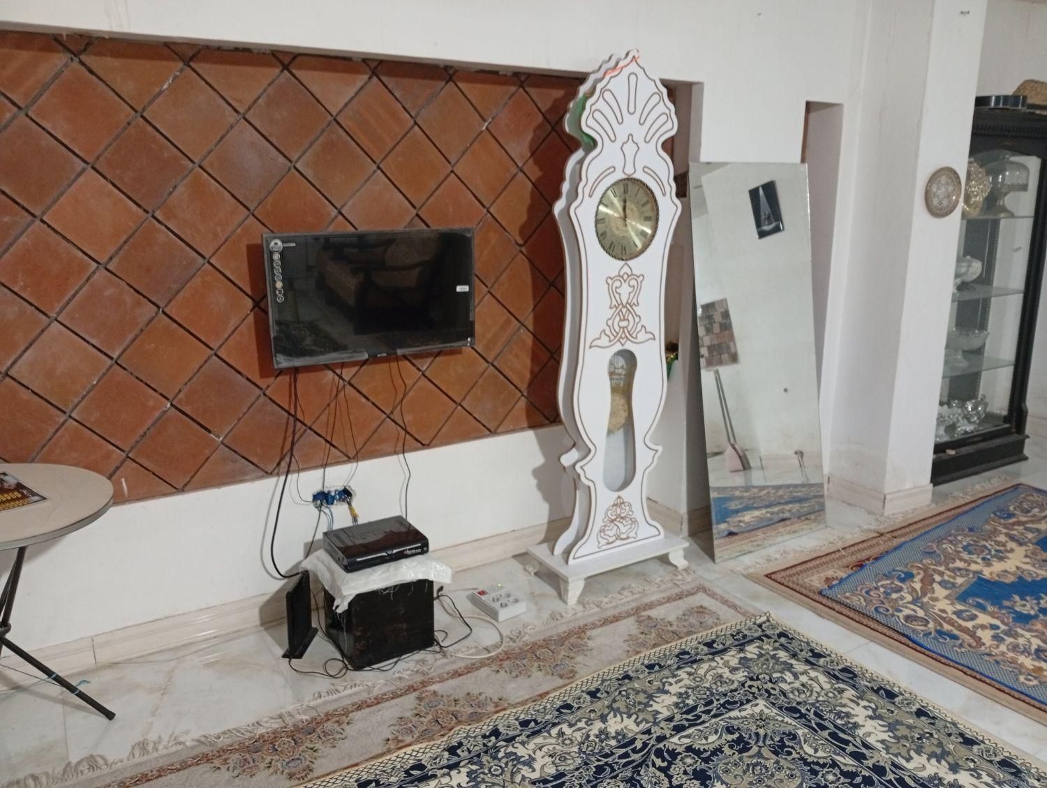 ویلا دوخوابه پارکینگ دار|اجارهٔ کوتاهمدت آپارتمان و سوئیت|چالوس, |دیوار